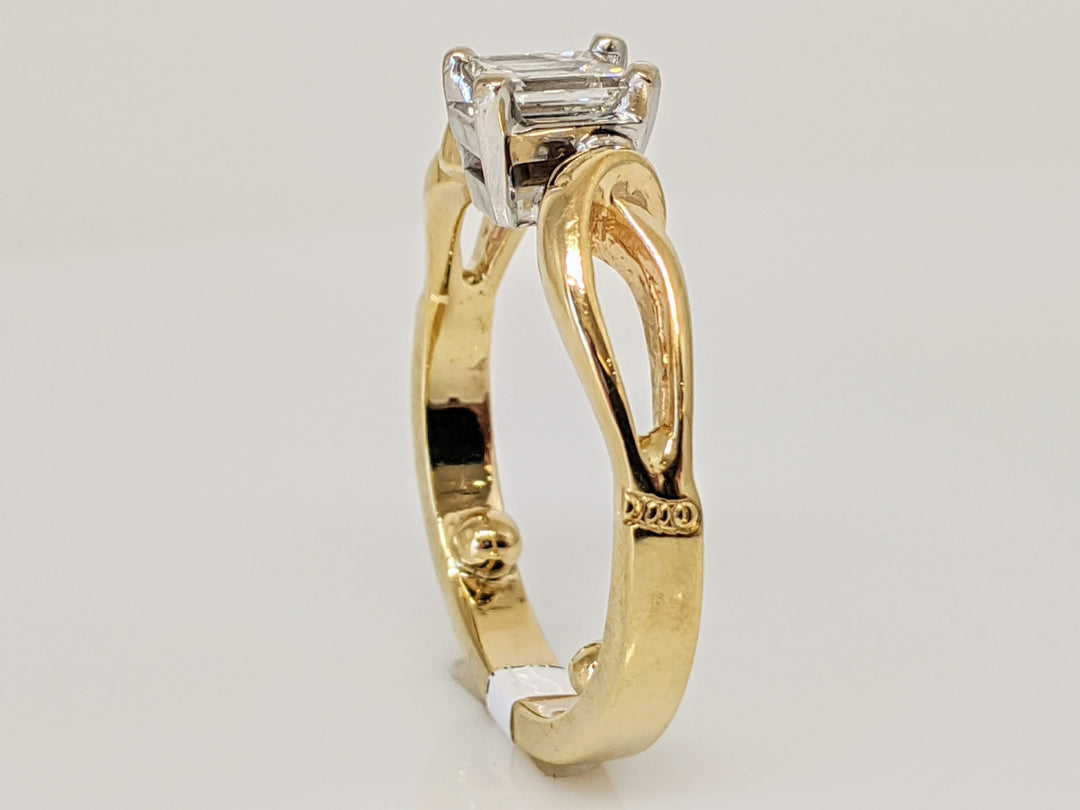 14K .50 CARAT TOTAL VS2 I DIAMOND EMERALD CUT SOLITAIRE ESTATE RING 5.3 GRAMS