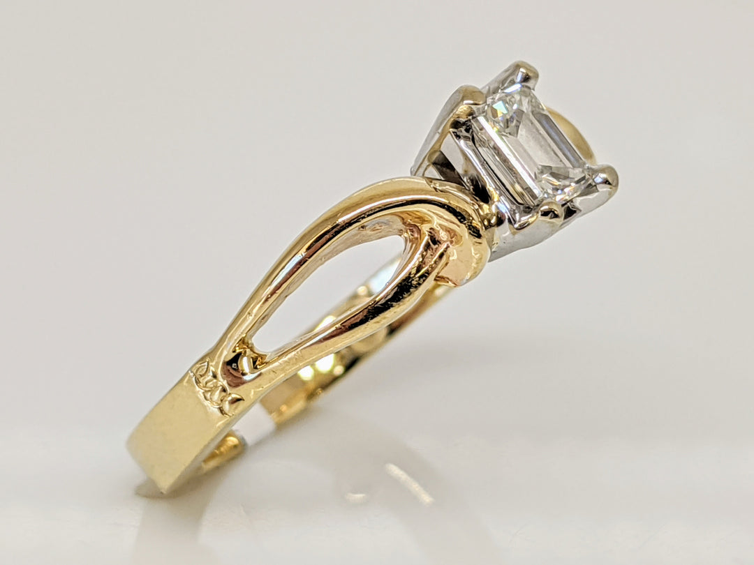14K .50 CARAT TOTAL VS2 I DIAMOND EMERALD CUT SOLITAIRE ESTATE RING 5.3 GRAMS