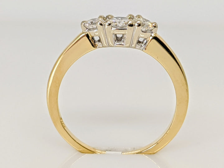 14K .44 CARAT TOTAL WEIGHT SI1 G DIAMOND ROUND (3) TRINITY ESTATE RING 2.3 GRAMS