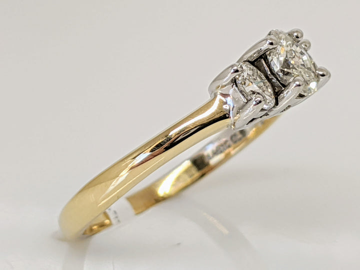 14K/ PLATINUM .50 CARAT TOTAL WEIGHT SI3-I1 I DIAMOND OVAL TRINITY ESTATE RING 2.8 GRAMS