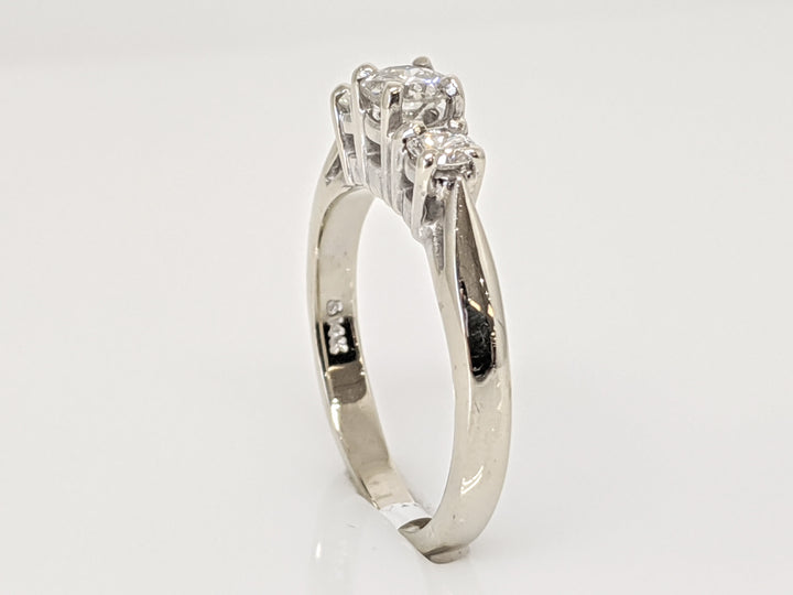 14K WHITE .40 CARAT TOTAL WEIGHT SI2 I DIAMOND ROUND (3) TRINITY ESTATE RING 2.7 GRAMS