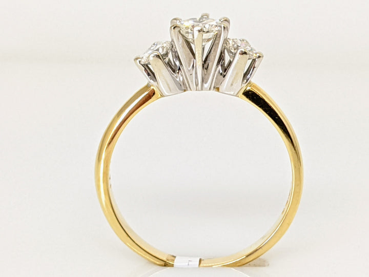 14K .72 CARAT TOTAL WEIGHT I1 H DIAMOND ROUND (3) TRINITY ESTATE RING 2.6 GRAMS