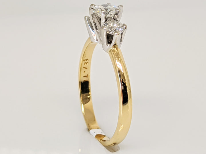 14K .72 CARAT TOTAL WEIGHT I1 H DIAMOND ROUND (3) TRINITY ESTATE RING 2.6 GRAMS