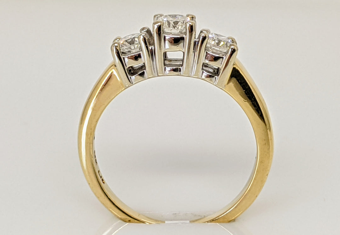 14K .50 CARAT TOTAL WEIGHT I1 F DIAMOND ROUND (3) TRINITY ESTATE RING 2.8 GRAMS