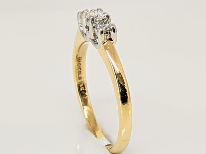 14K .21 CARAT TOTAL WEIGHT SI2 G DIAMOND ROUND (3) TRINITY ESTATE RING 2.5 GRAMS