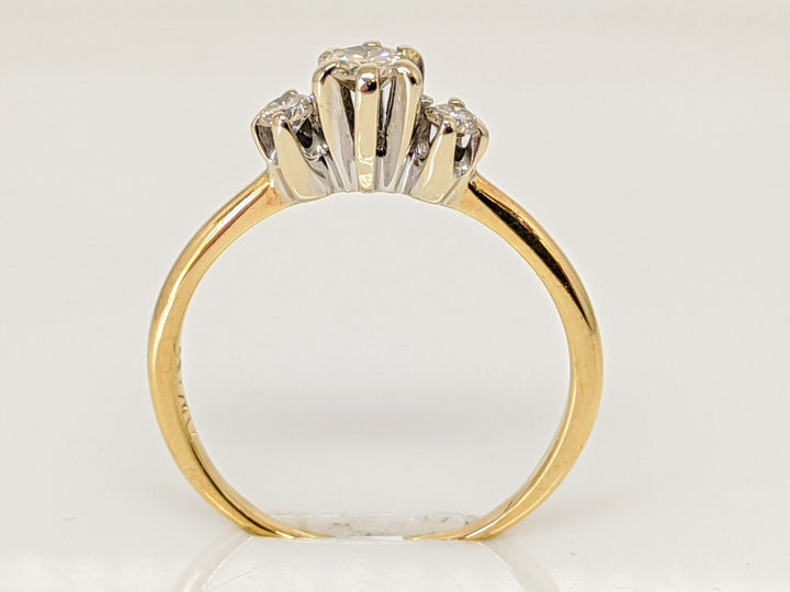 14K .30 CARAT TOTAL WEIGHT SI K DIAMOND ROUND TRINITY ESTATE RING
