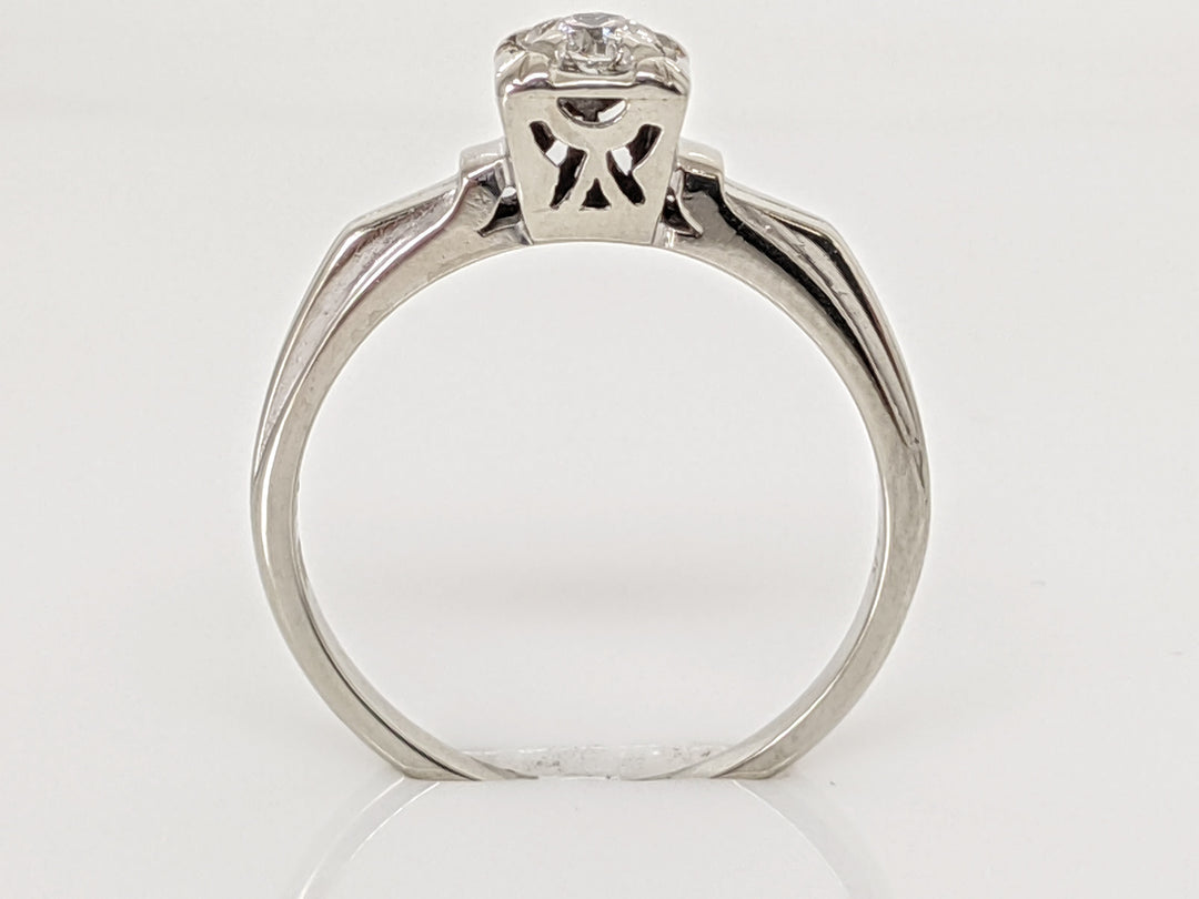 14K WHITE .10 CARAT TOTAL I1 H DIAMOND ROUND BOXHEAD ESTATE RING 2.2 GRAMS