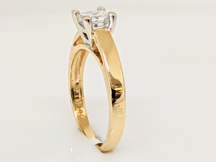 14K .54 CARAT TOTAL I1 E DIAMOND PRINCESS CUT SOLITAIRE ESTATE RING 2.7 GRAMS
