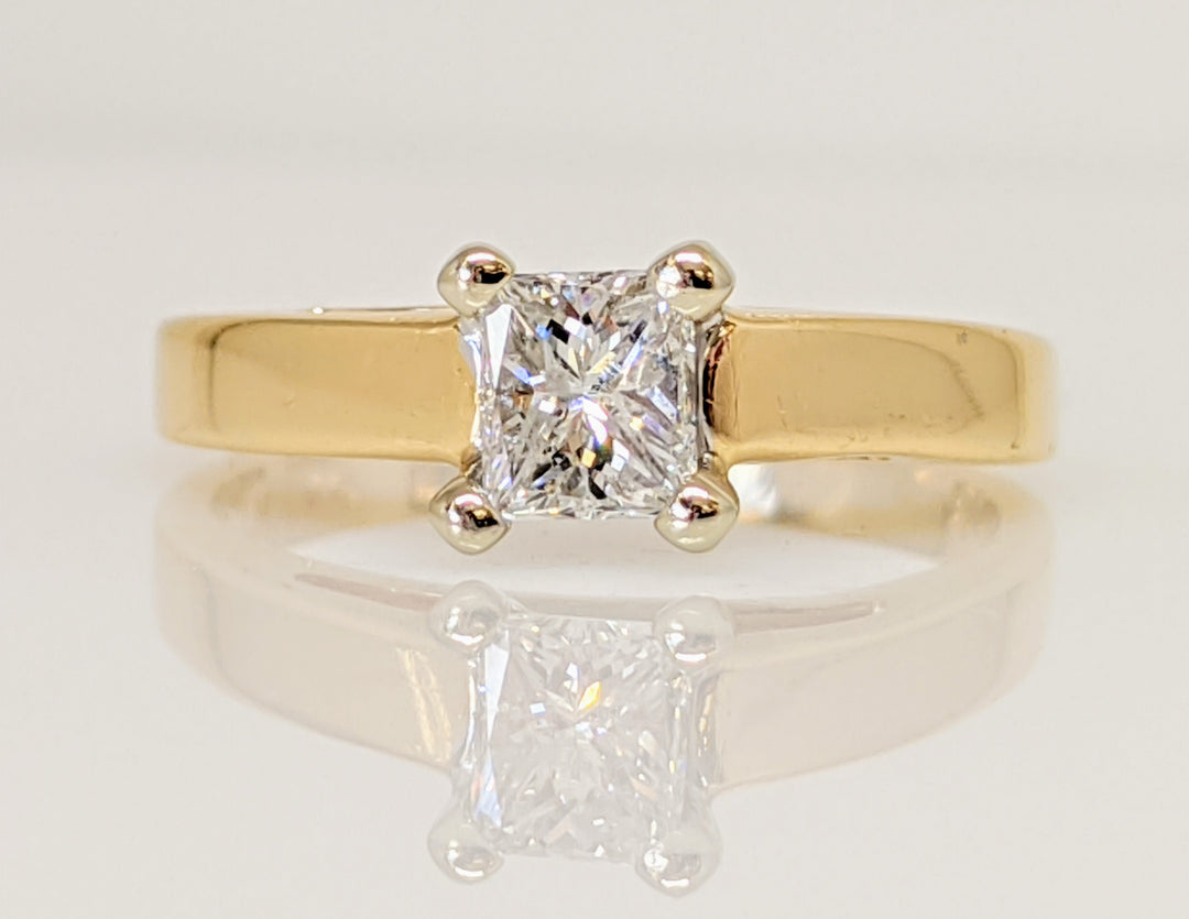 14K .54 CARAT TOTAL I1 E DIAMOND PRINCESS CUT SOLITAIRE ESTATE RING 2.7 GRAMS