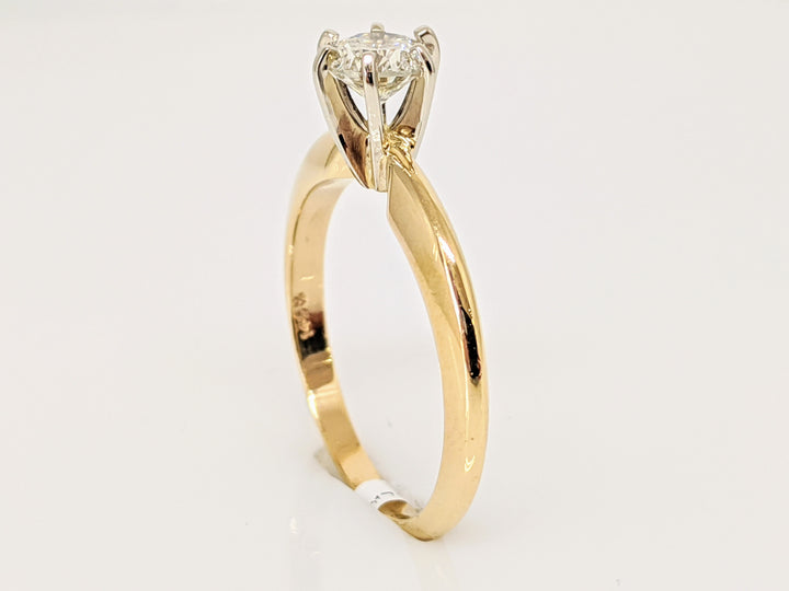 14K .53 CARAT TOTAL I1 H DIAMOND ROUND SOLITAIRE ESTATE RING 2.6 GRAMS