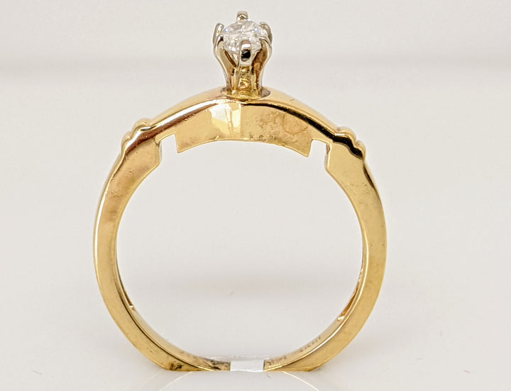 14K .26 CARAT TOTAL SI1 H-I MARQUISE DIAMOND SOLITAIRE ESTATE RING 3.1 GRAMS