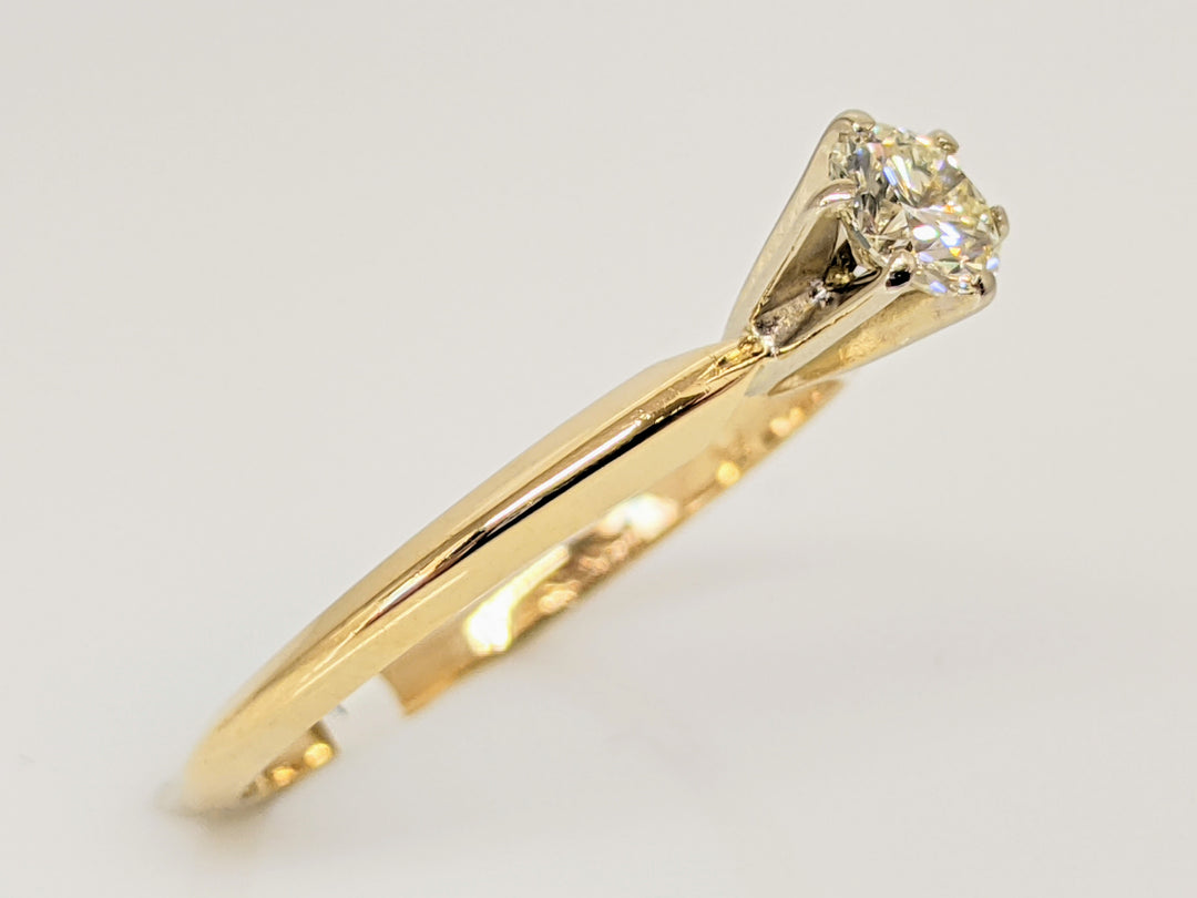 14K .31 CARAT TOTAL VS K DIAMOND ROUND SOLITAIRE ESTATE RING