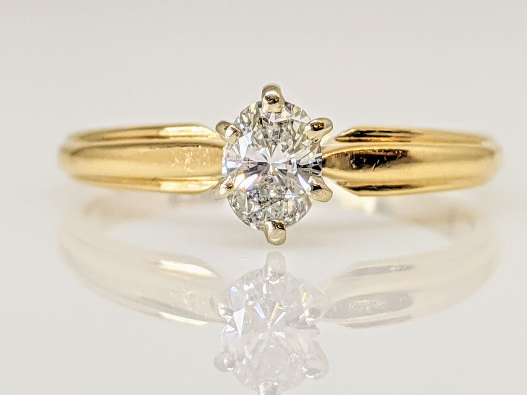 14K .34 CARAT TOTAL SI3 H DIAMOND OVAL SOLITAIRE ESTATE RING 2.1 GRAMS