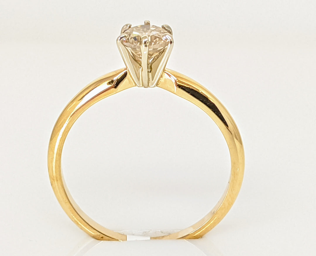 14K .53 CARAT TOTAL I1 N DIAMOND ROUND SOLITAIRE ESTATE RING 2.1 GRAMS