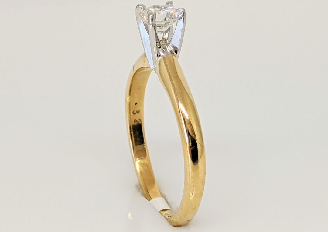 14K .32 CARAT TOTAL SI2 F-G DIAMOND ROUND SOLITAIRE ESTATE RING 2.2 GRAMS
