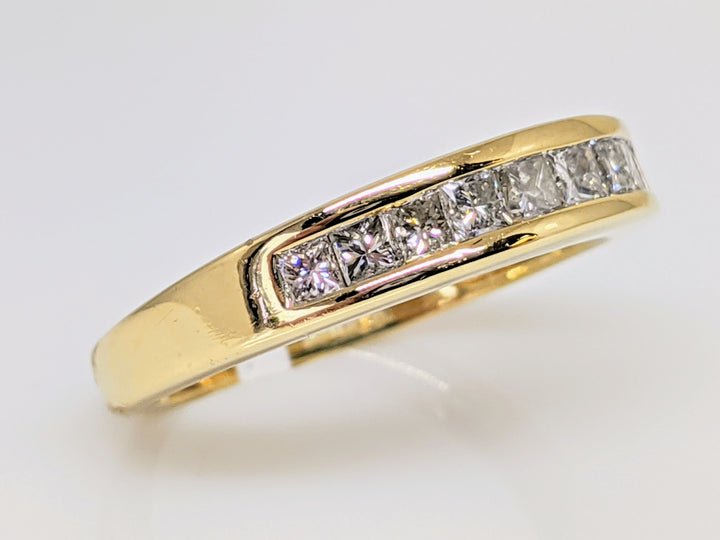 14K .63 CARAT TOTAL WEIGHT I1 G DIAMOND PRINCESS CUT (9) CHANNEL SET ESTATE BAND 3.1 GRAMS