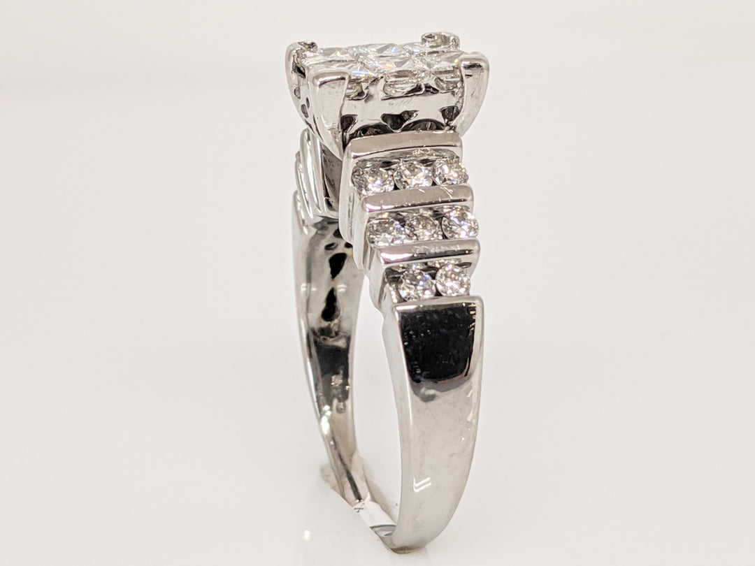 14K WHITE 1.39 CARAT TOTAL WEIGHT I1 G DIAMOND PRINCESS CUT (6) WITH (16) ROUND MELEE ESTATE RING 5.2G