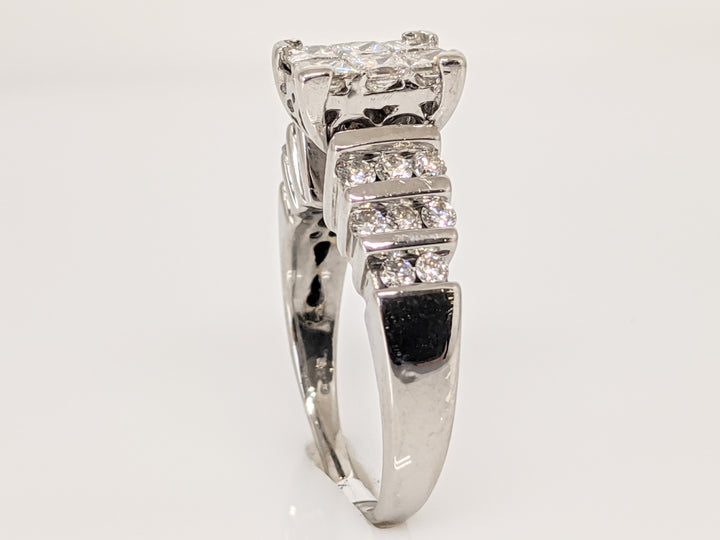14K WHITE 1.39 CARAT TOTAL WEIGHT I1 G DIAMOND PRINCESS CUT (6) WITH (16) ROUND MELEE ESTATE RING 5.2G