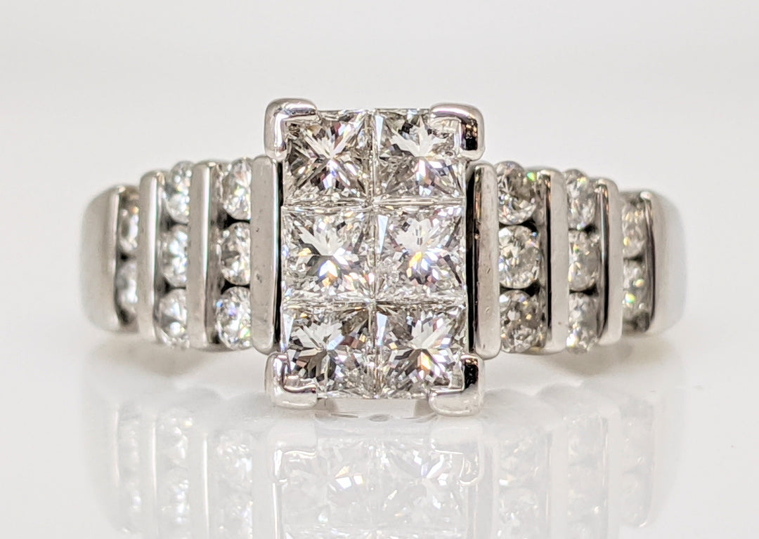 14K WHITE 1.39 CARAT TOTAL WEIGHT I1 G DIAMOND PRINCESS CUT (6) WITH (16) ROUND MELEE ESTATE RING 5.2G