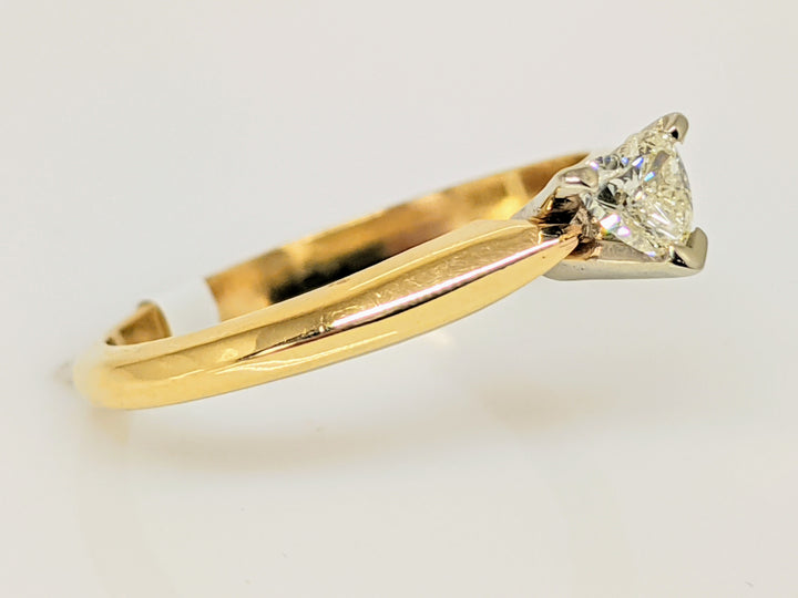 14K .22 CARAT TOTAL SI M DIAMOND HEART SOLITAIRE ESTATE RING 2.3 GRAMS