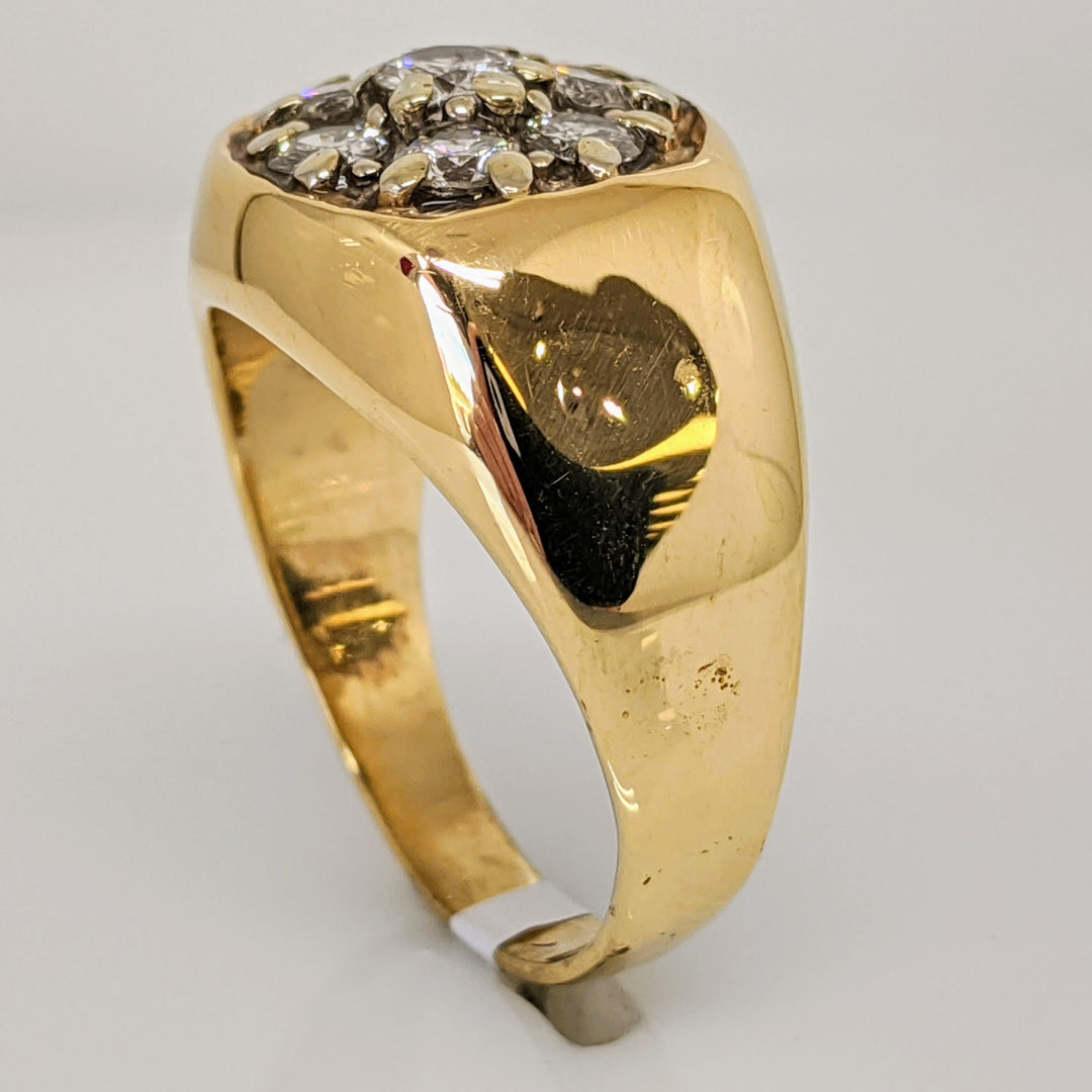 14K .95 CARAT TOTAL WEIGHT I1 H DIAMOND ROUND (7) CLUSTER ESTATE RING 9.0 GRAMS