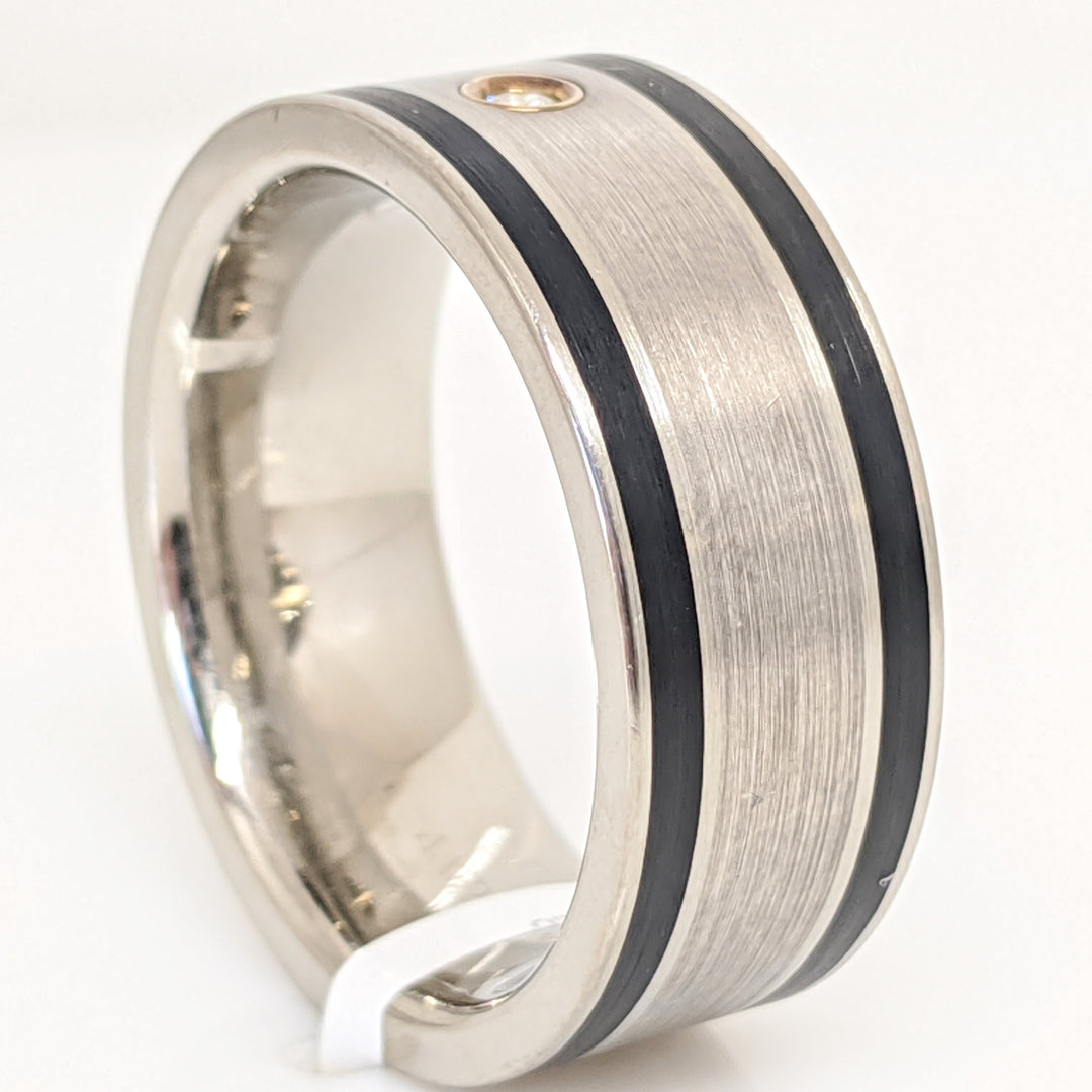 TITANIUM/14K DIAMOND ROUND MELEE 9MM BLACK TRIM ESTATE BAND 7.3 GRAMS