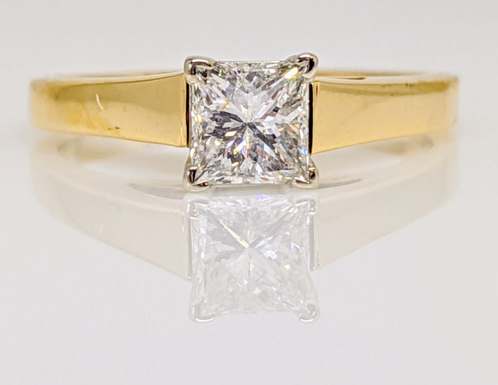 14K .63 CARAT TOTAL I1 E DIAMOND PRINCESS CUT SOLITAIRE ESTATE RING 2.9 GRAMS