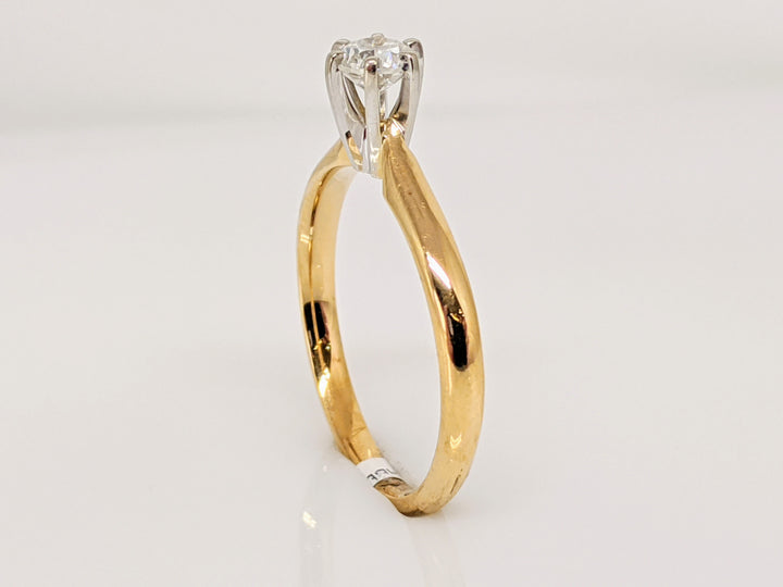 14K .30 CARAT TOTAL WEIGHT I1 G DIAMOND ROUND SOLITAIRE ESTATE RING 2.2 GRAMS