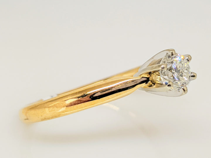 14K .30 CARAT TOTAL WEIGHT I1 G DIAMOND ROUND SOLITAIRE ESTATE RING 2.2 GRAMS