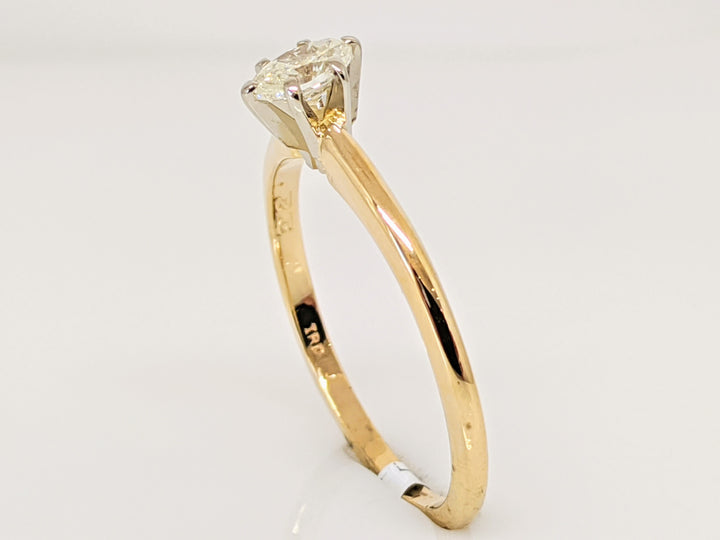 14K .32 CARAT TOTAL WEIGHT SI2 J DIAMOND OVAL SOLITAIRE ESTATE RING 2.0 GRAMS