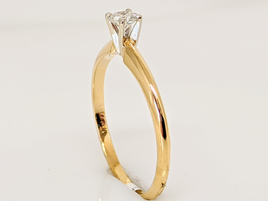 14K .20 CARAT TOTAL SI2 H DIAMOND ROUND SOLITAIRE ESTATE RING 1.6 GRAMS
