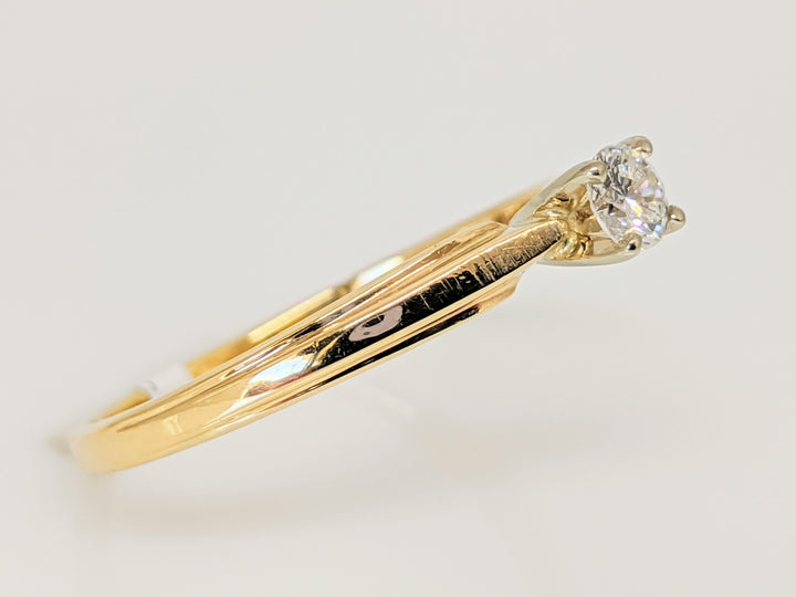 14K .15 CARAT TOTAL SI2 G DIAMOND ROUND SOLITAIRE ESTATE RING 2.1 GRAMS
