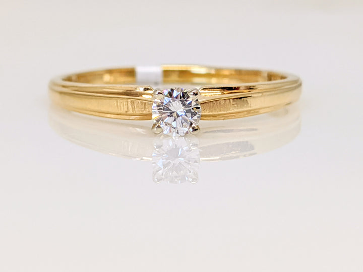 14K .15 CARAT TOTAL SI2 G DIAMOND ROUND SOLITAIRE ESTATE RING 2.1 GRAMS