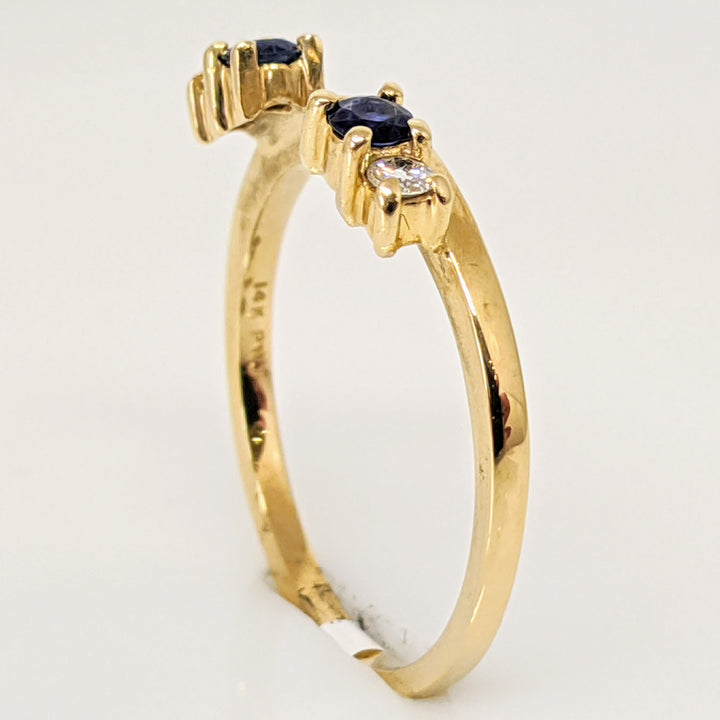 14K SAPPHIRE ROUND (2) 3MM WITH (2) DIAMOND ROUND MELEE ESTATE WRAP 2.2 GRAMS