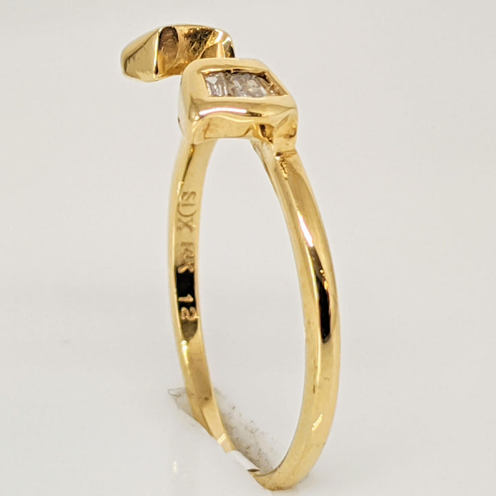 14K .12 CARAT TOTAL WEIGHT I1 I DIAMOND BAGUETTE (6) ESTATE WRAP 1.6 GRAMS