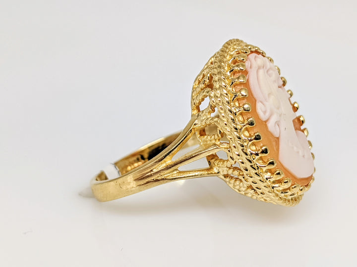 10K CAMEO OVAL 13X18 ESTATE RING 4.6 GRAMS