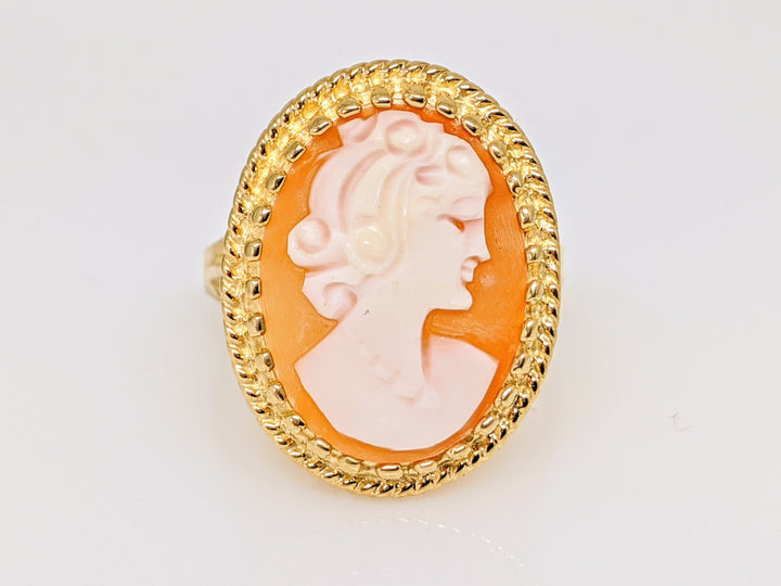 10K CAMEO OVAL 13X18 ESTATE RING 4.6 GRAMS