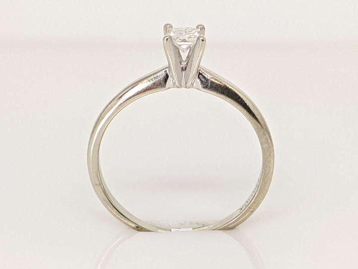 10K WHITE .20 CARAT TOTAL I1 G DIAMOND PRINCESS CUT SOLITAIRE ESTATE RING 1.6 GRAMS