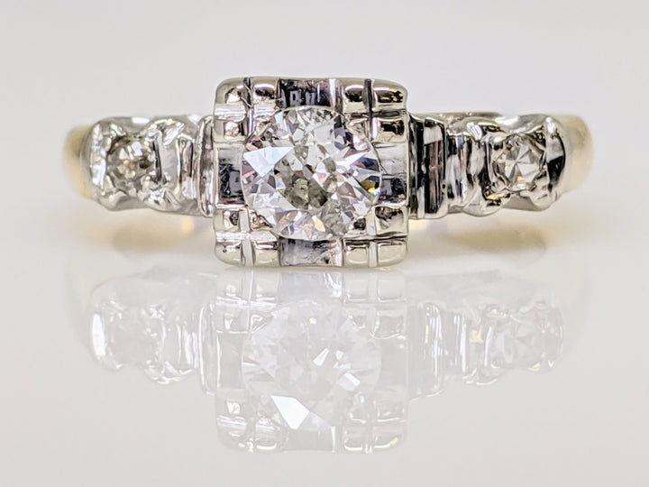 14K .33 CARAT TOTAL WEIGHT SI2 I DIAMOND ROUND (3) BOX HEAD ESTATE RING 2.3 GRAMS