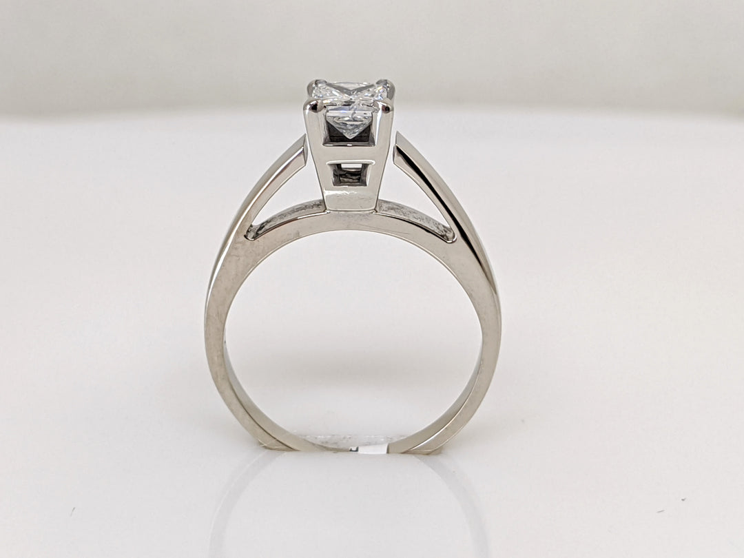 14K WHITE .47 CARAT TOTAL SI2 G DIAMOND PRINCESS CUT SOLITAIRE ESTATE RING 3.1 GRAMS