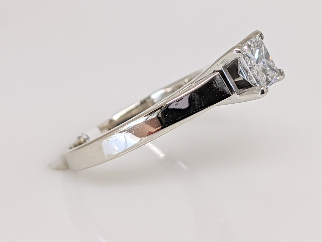14K WHITE .47 CARAT TOTAL SI2 G DIAMOND PRINCESS CUT SOLITAIRE ESTATE RING 3.1 GRAMS