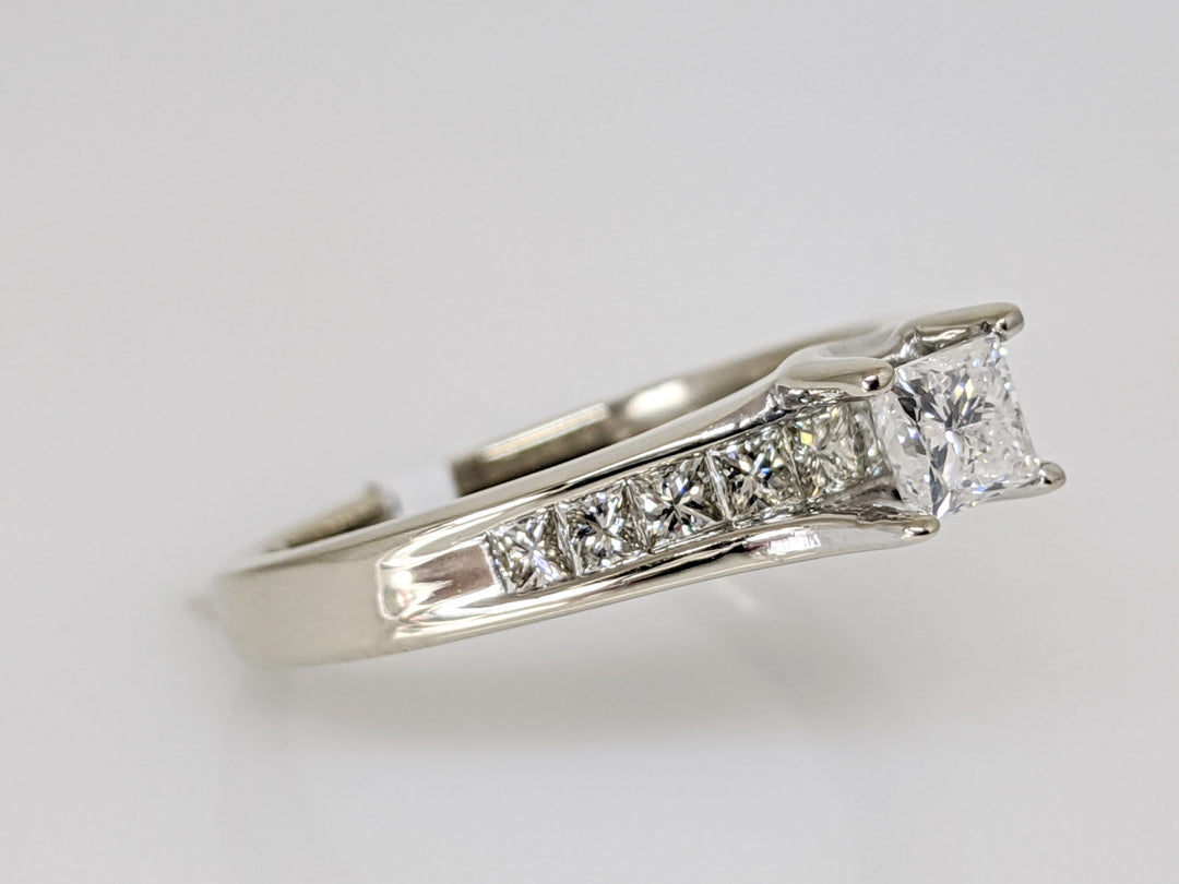 14K WHITE .96 CARAT TOTAL WEIGHT SI2 G DIAMOND PRINCESS CUT (11) ESTATE RING 4.4 GRAMS