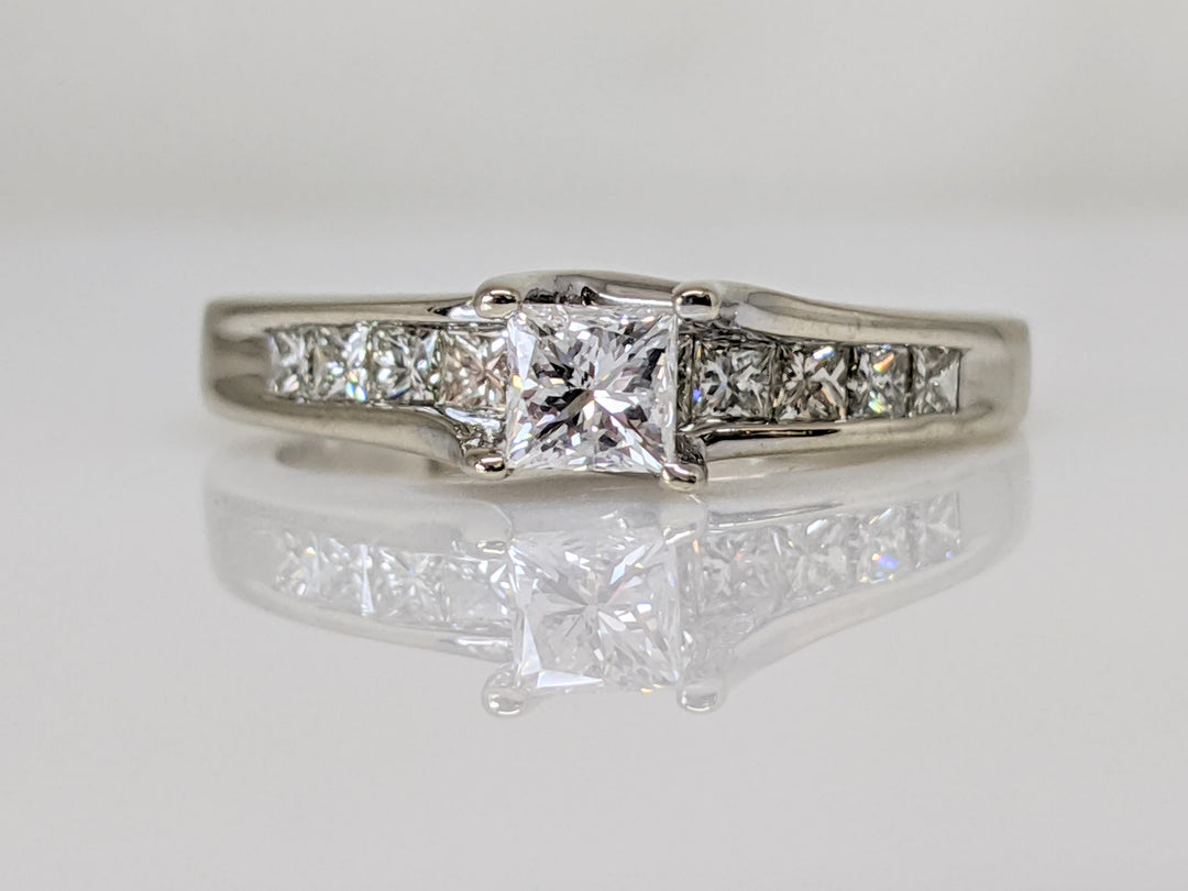 14K WHITE .96 CARAT TOTAL WEIGHT SI2 G DIAMOND PRINCESS CUT (11) ESTATE RING 4.4 GRAMS