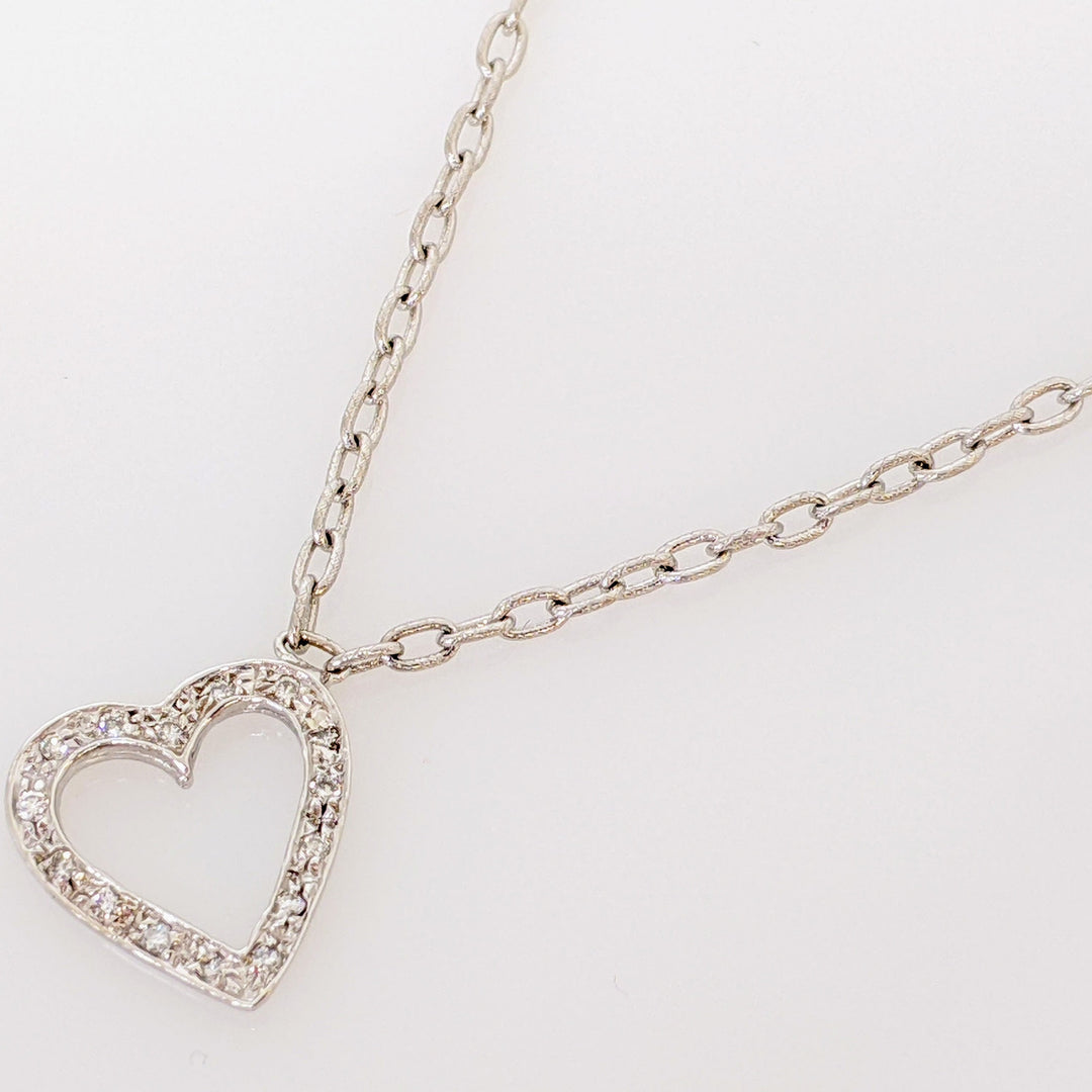 14K WHITE .15 CARAT TOTAL WEIGHT 15-ROUND DIAMOND FLOATING HEART ESTATE PENDANT & CHAIN 5.7 GRAMS