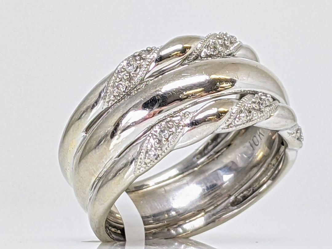 10K WHITE DIAMOND ROUND (18) 3-BAND SET 6.7 GRAMS