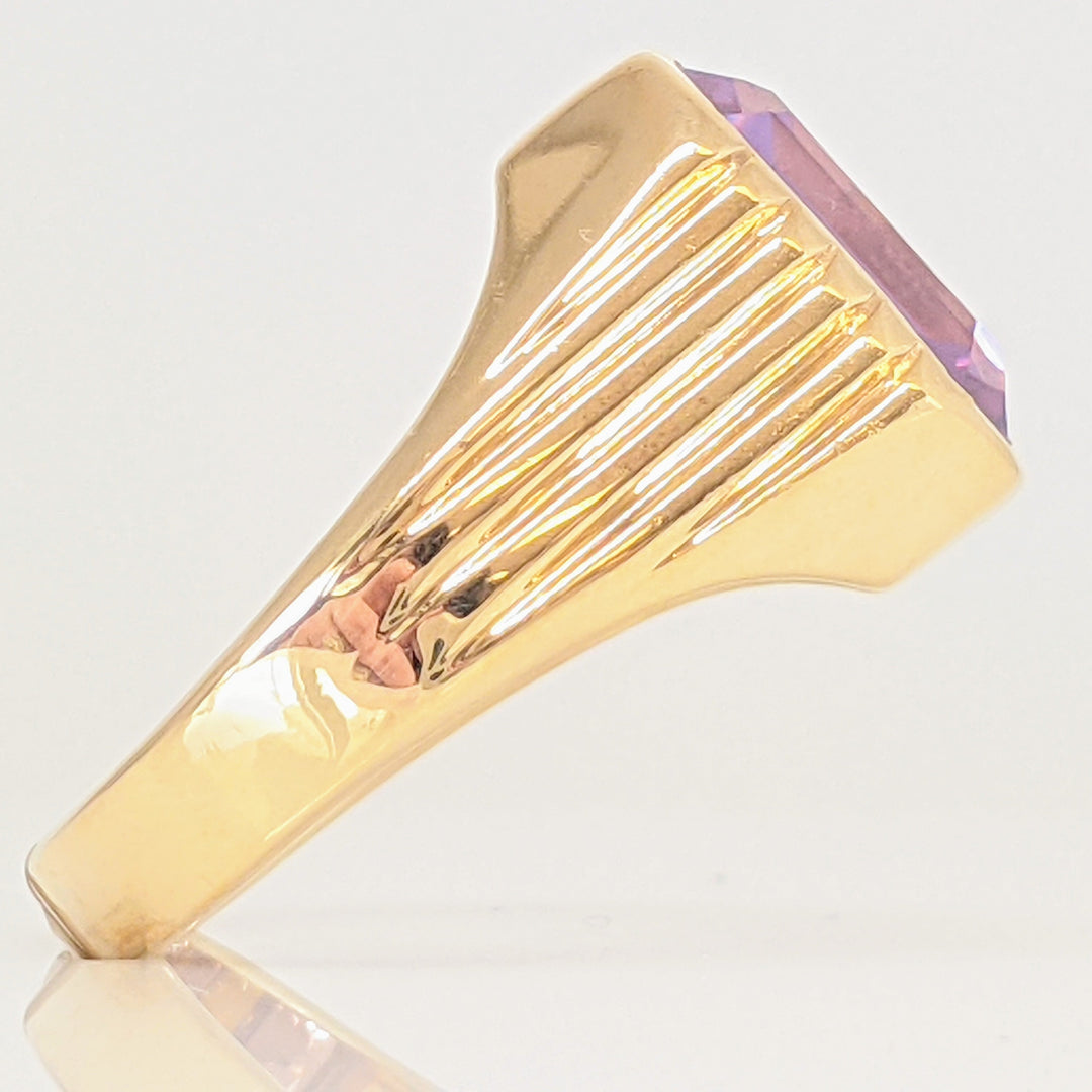 10K SYNTHETIC CORUNDUM EMERALD CUT 10X12 ESTATE RING 8.6 GRAMS