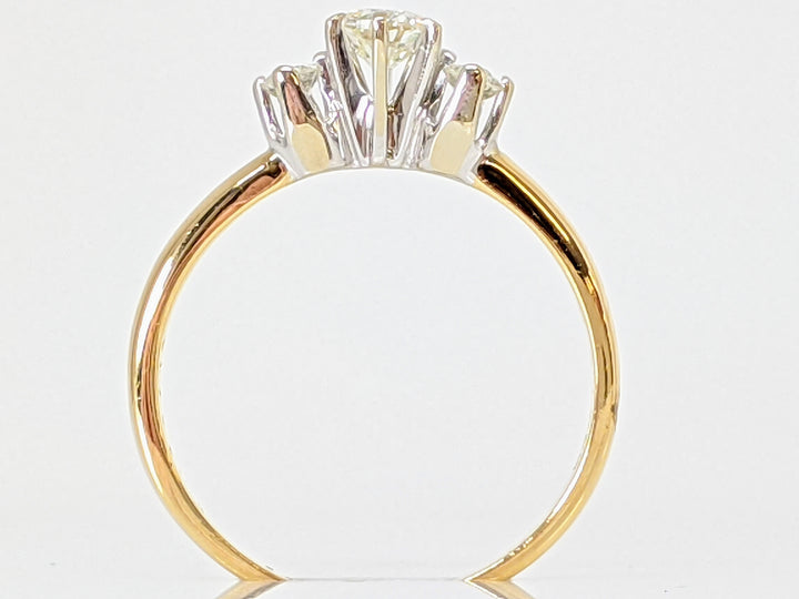 14K .47 CARAT TOTAL WEIGHT VS1 H ROUND DIAMOND (3) TRINITY ESTATE RING 2.3 GRAMS
