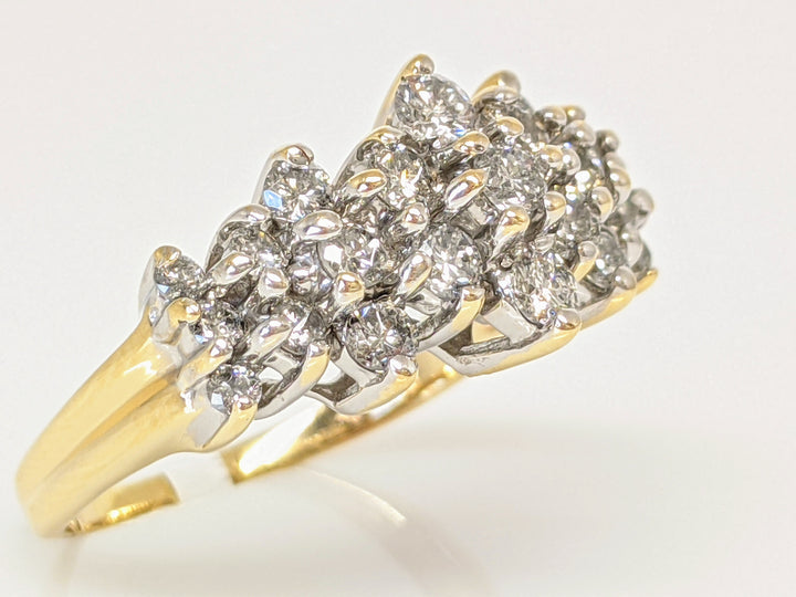 14K .98 CARAT TOTAL WEIGHT I1 H DIAMOND ROUND (23) CLUSTER ESTATE RING 4.6 GRAMS