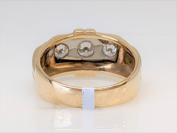 14K .90 CARAT TOTAL WEIGHT SI1-SI2 H-I DIAMOND ROUND (3) SQUARE TOP ESTATE RING 7.6 GRAMS