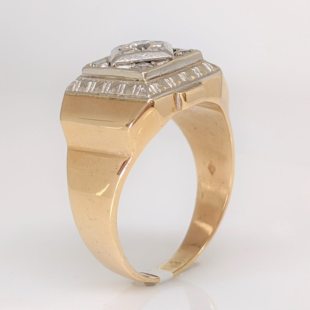 14K TW0-TONE .56 CARAT TOTAL WEIGHT I1 I-M DIAMOND ROUND (5) SQUARE TOP ESTATE RING